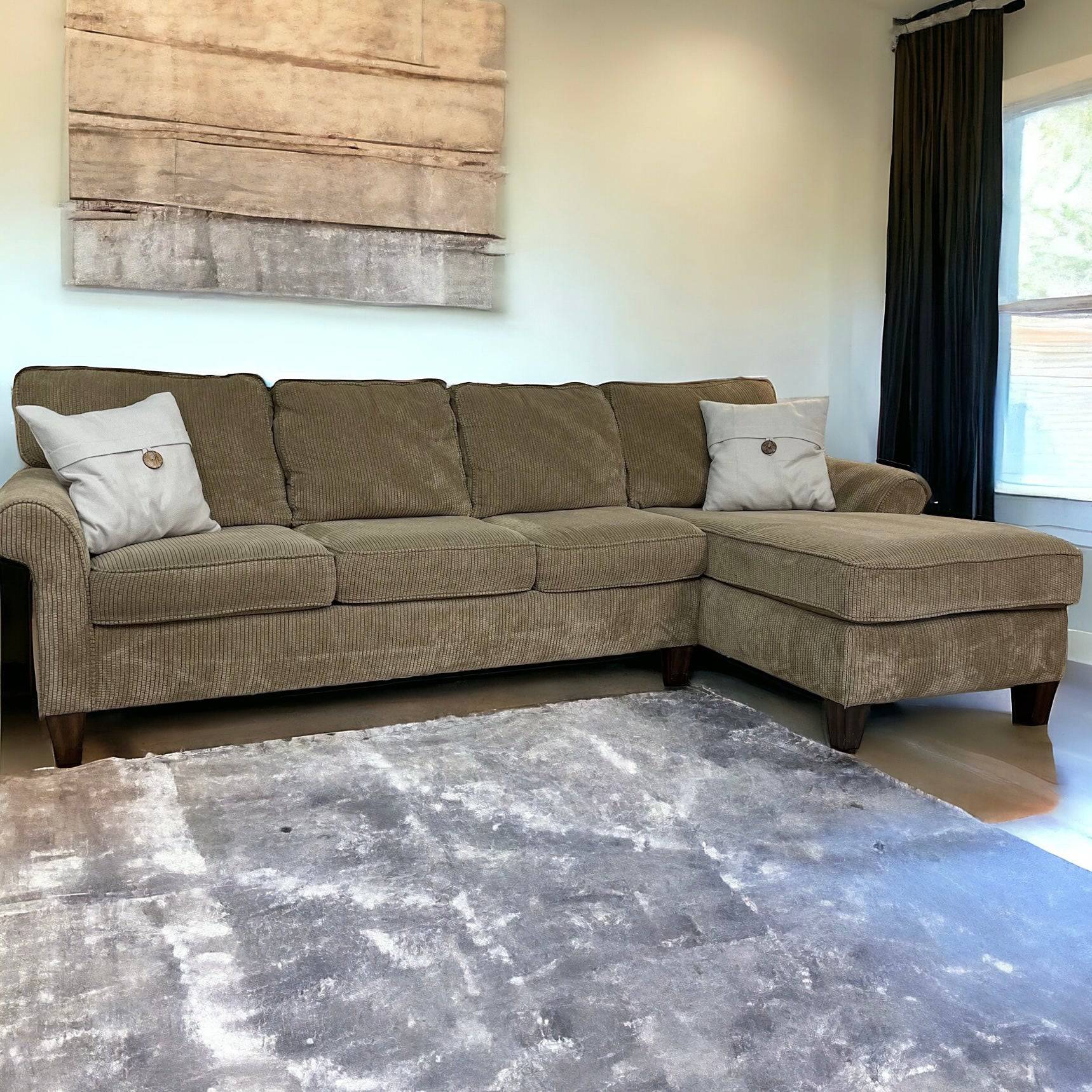 Fexsteel Westside 2pc Sectional w/Chaise