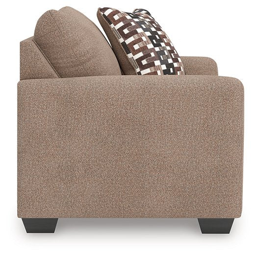 Triston-Peaks Oversized Chair