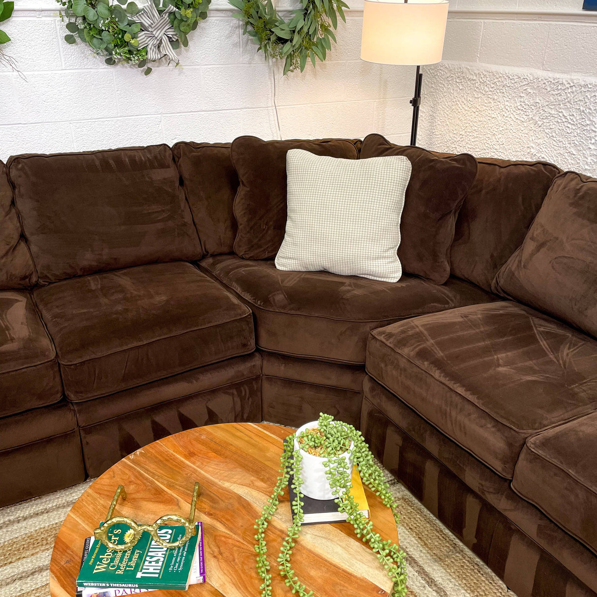 La-z-boy 5pc Sectional w/Chaise and Wedge - Pull Up A Couch