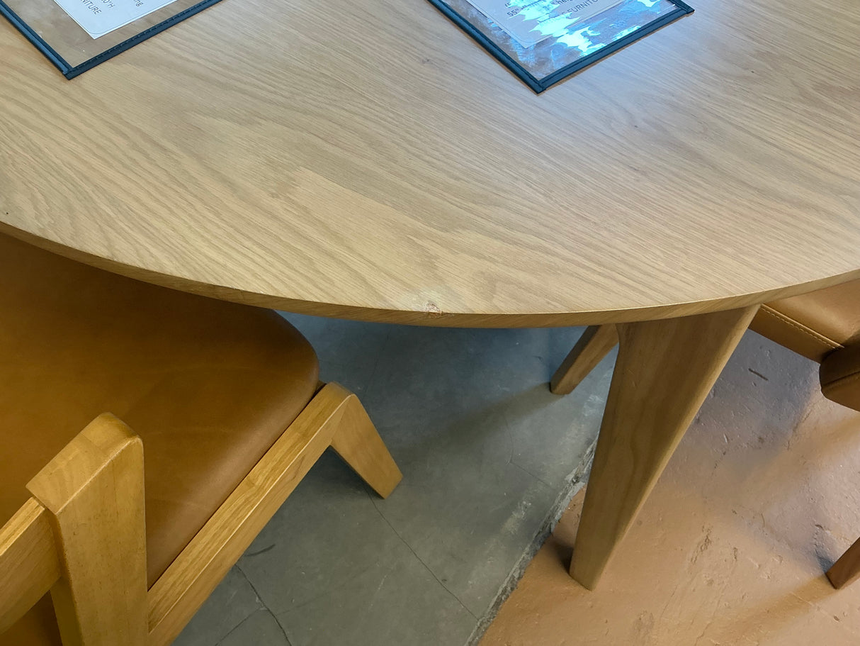 ARTICLE - Plumas Extendable Dining Table (White Oak)