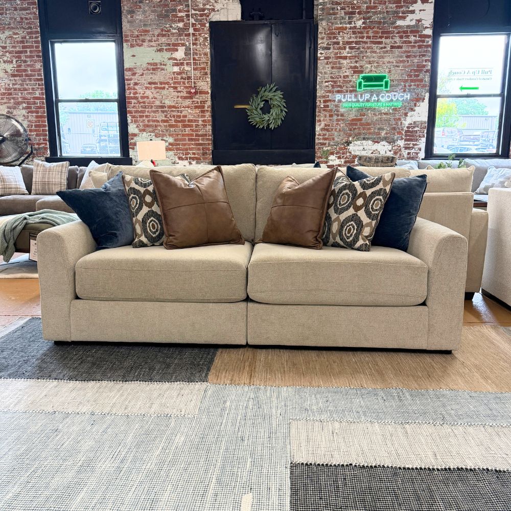 Sequoia Sectional Sofa (2pc)