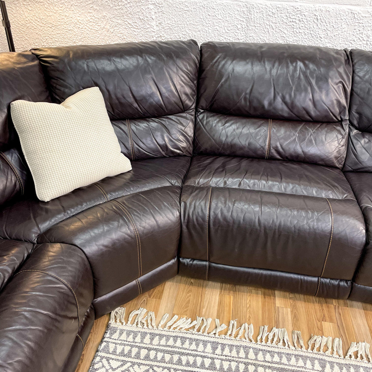 Huge 6pc Leather Modular Sectional - Pull Up A Couch