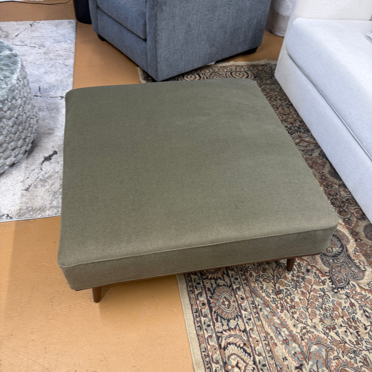 MCM-Style Square Ottoman (Felted Green)