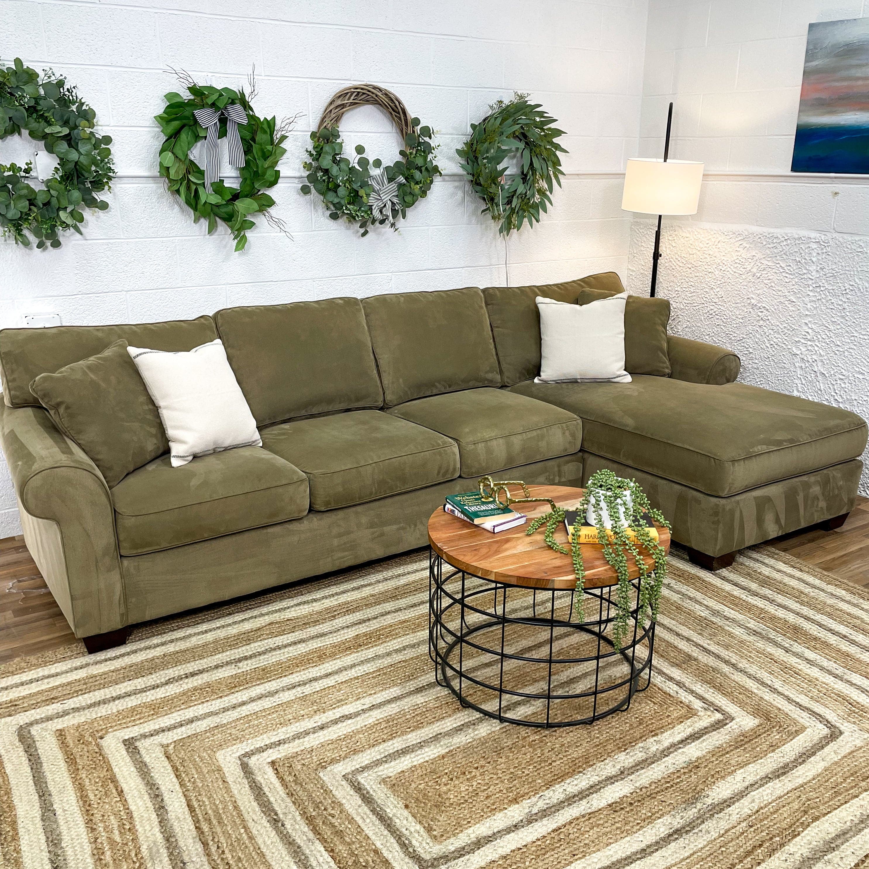 Westwood Furniture 2pc Sectional w/Chaise