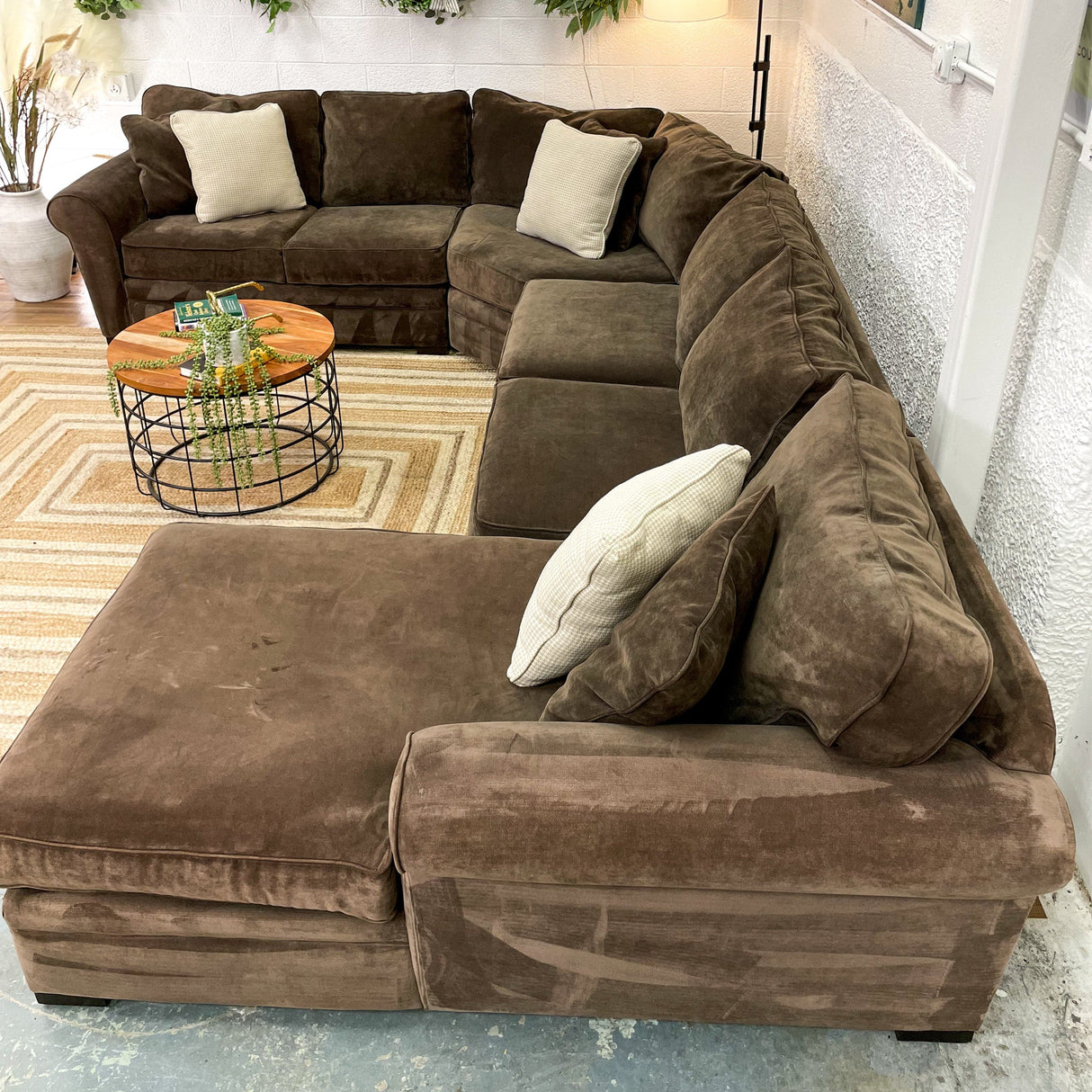 Macy's Jonathan Louis 4pc Sectional w/Wedge and Chaise - Pull Up A Couch
