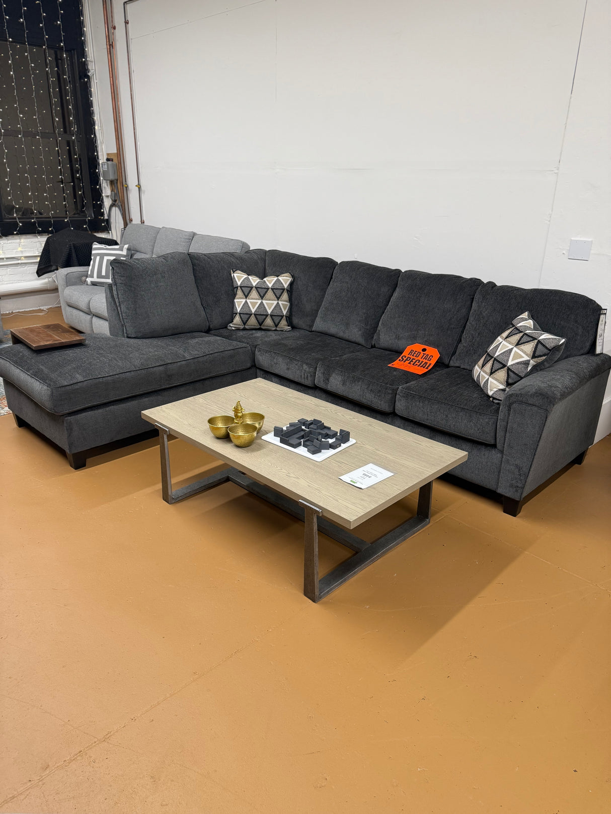 Abinger 2-Piece Sectional w/ Left Bumper Chaise (CLEARANCE)