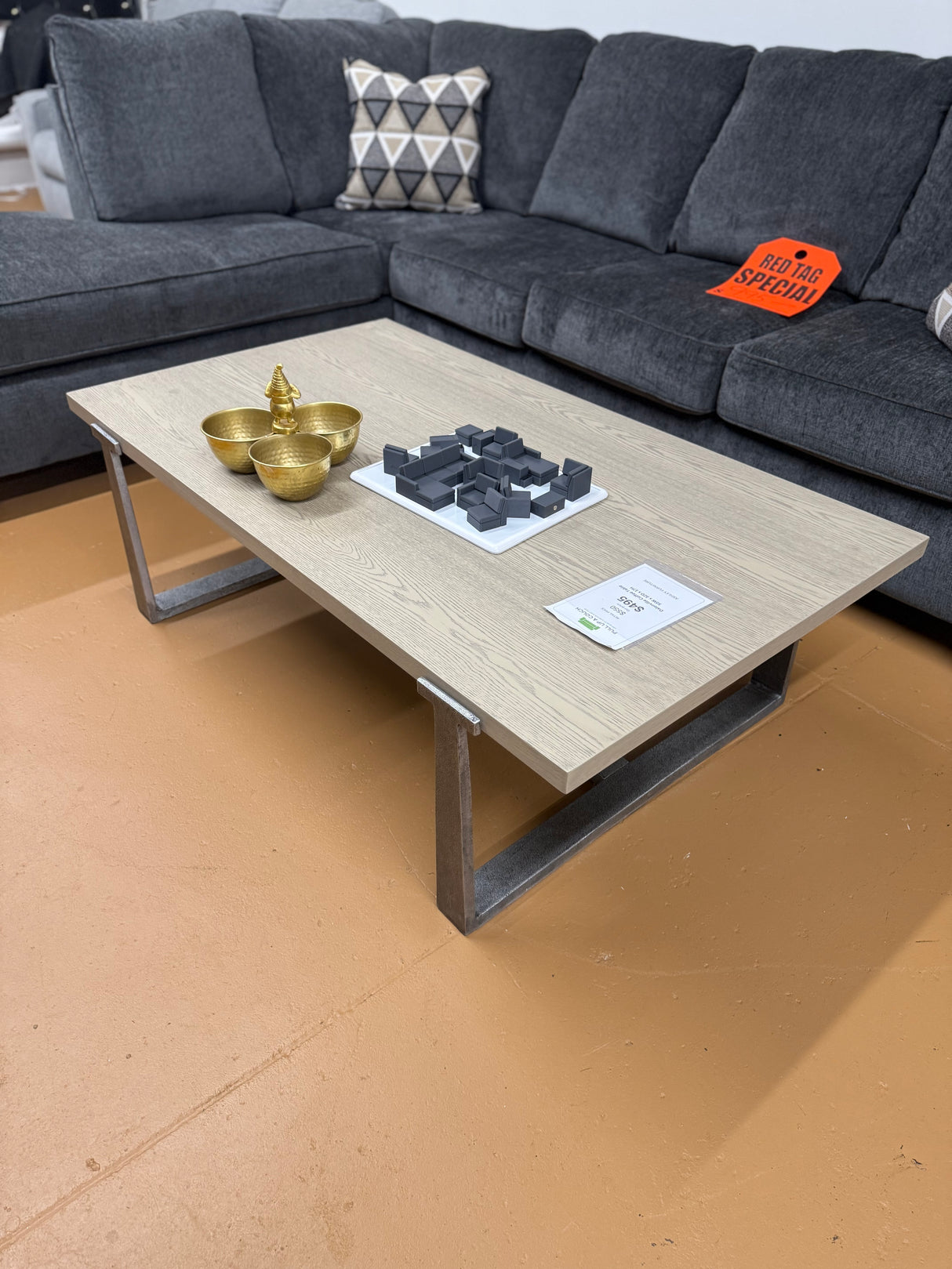 Dalenville Coffee Table (Floor Model)
