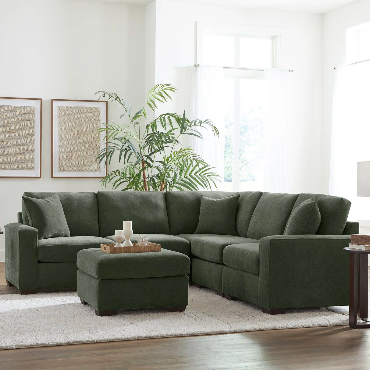 LoungeCraft Corner Sectional (5pc)
