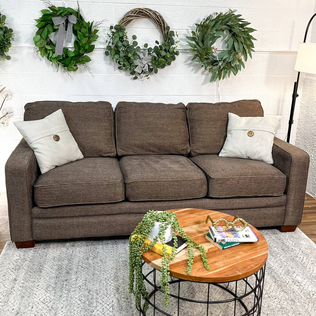 La-Z-Boy Meyer 3-seat Sofa - Pull Up A Couch