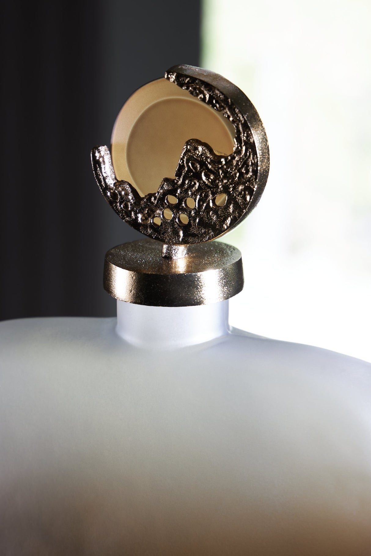 Acario Jar - Pull Up A Couch