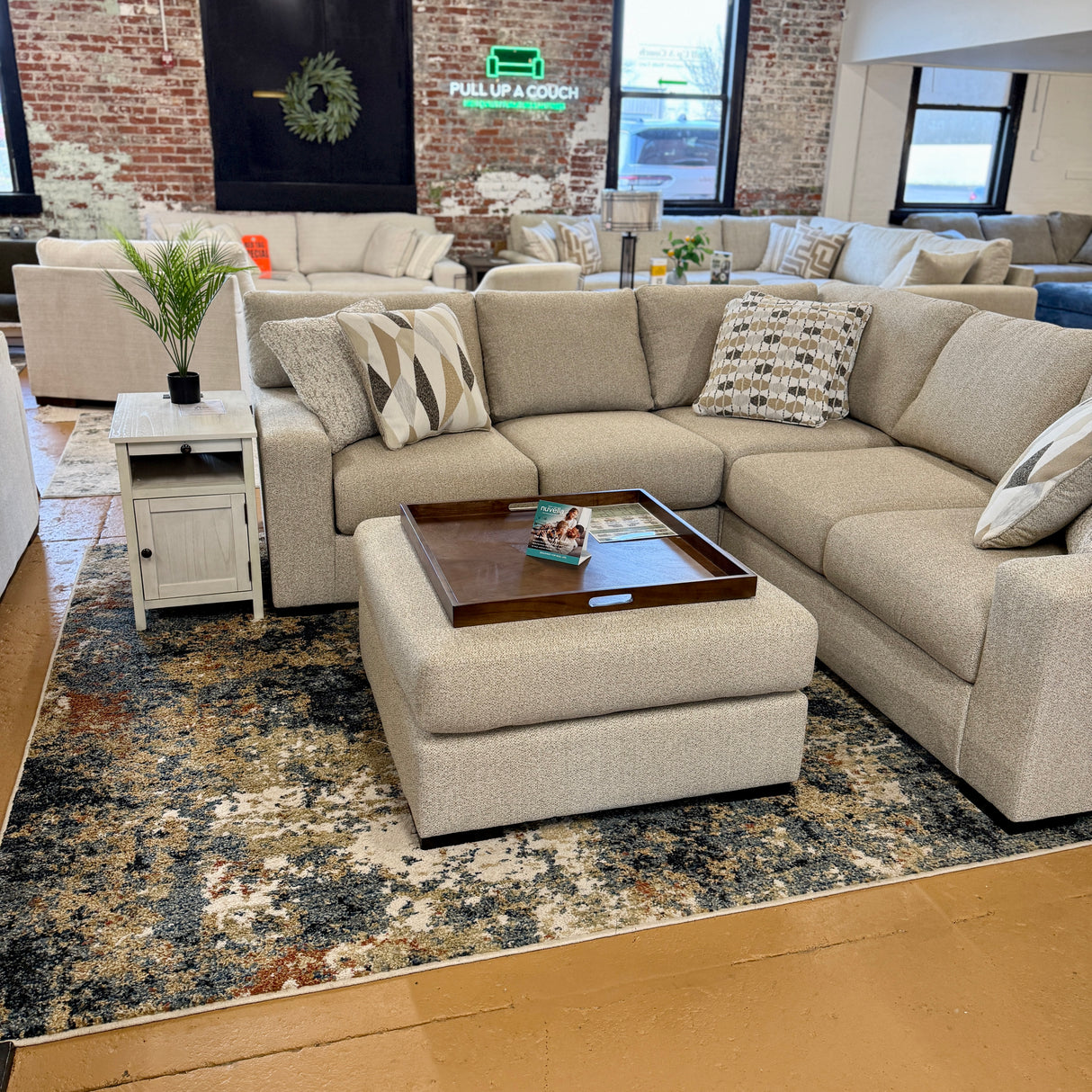 Silverwood Corner Sectional (3pc) - Pull Up A Couch