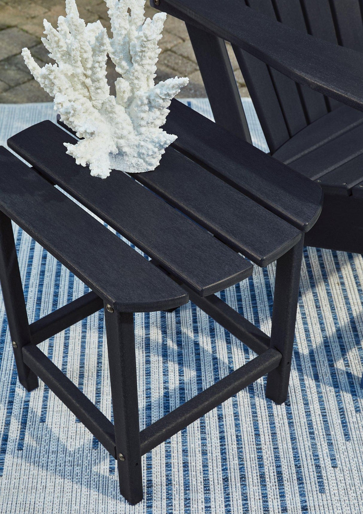 Sundown Treasure Outdoor Seating Set - Pull Up A Couch