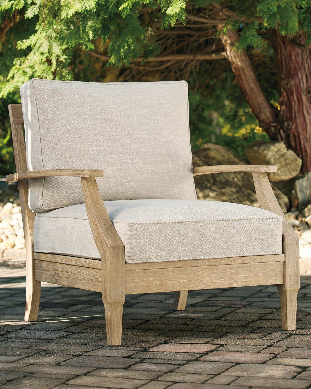 Clare View Outdoor Seating Set - Pull Up A Couch