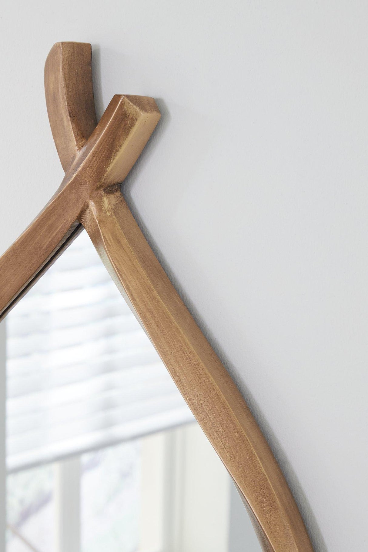 Bartner Accent Mirror - Pull Up A Couch