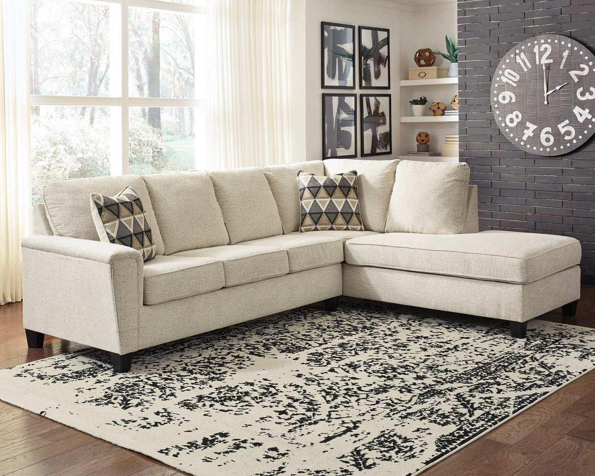 Abinger 2-Piece Sectional w/ Left Bumper Chaise