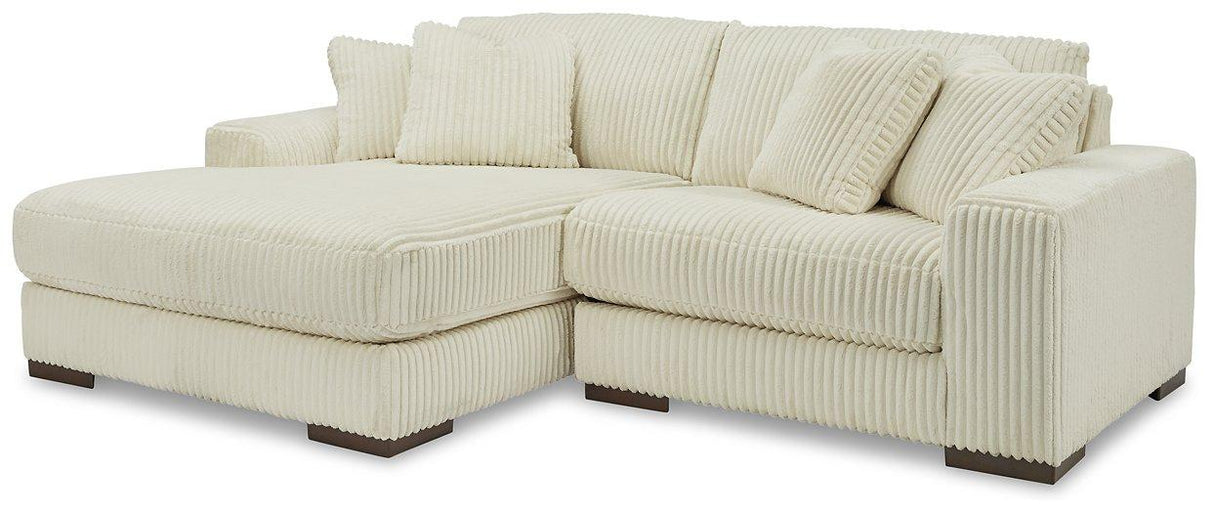 Lindyn 2pc Sectional w/Left Chaise