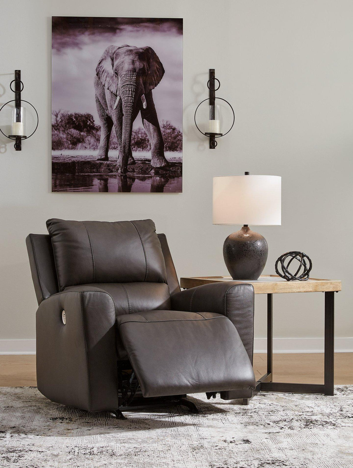 Boxmere Power Recliner - Pull Up A Couch