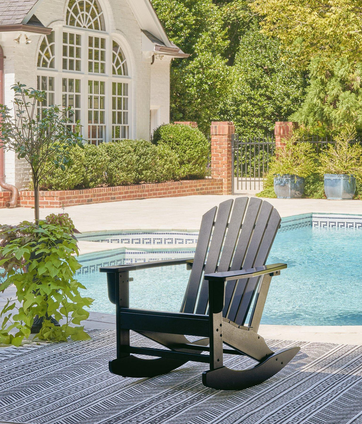 Sundown Treasure Outdoor Seating Set - Pull Up A Couch