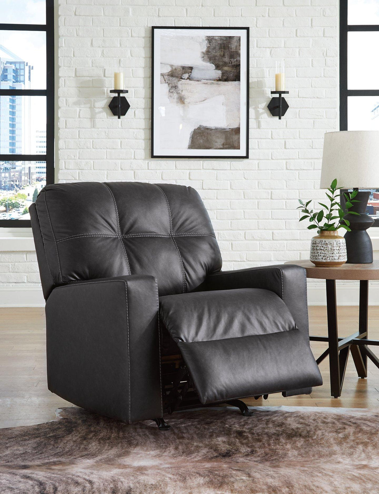 Barlin Mills Recliner - Pull Up A Couch