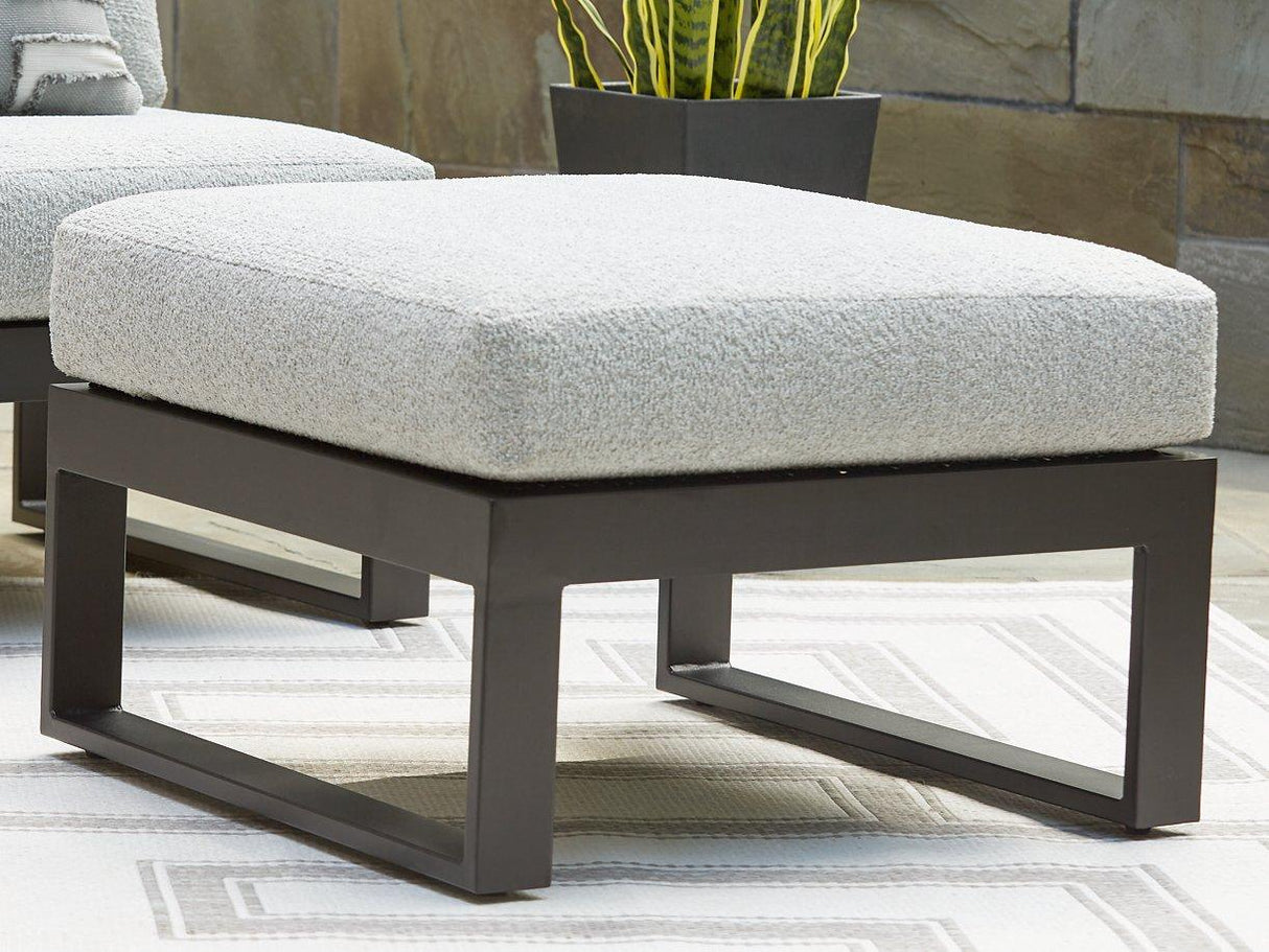Beachloft Outdoor Seating Set - Pull Up A Couch