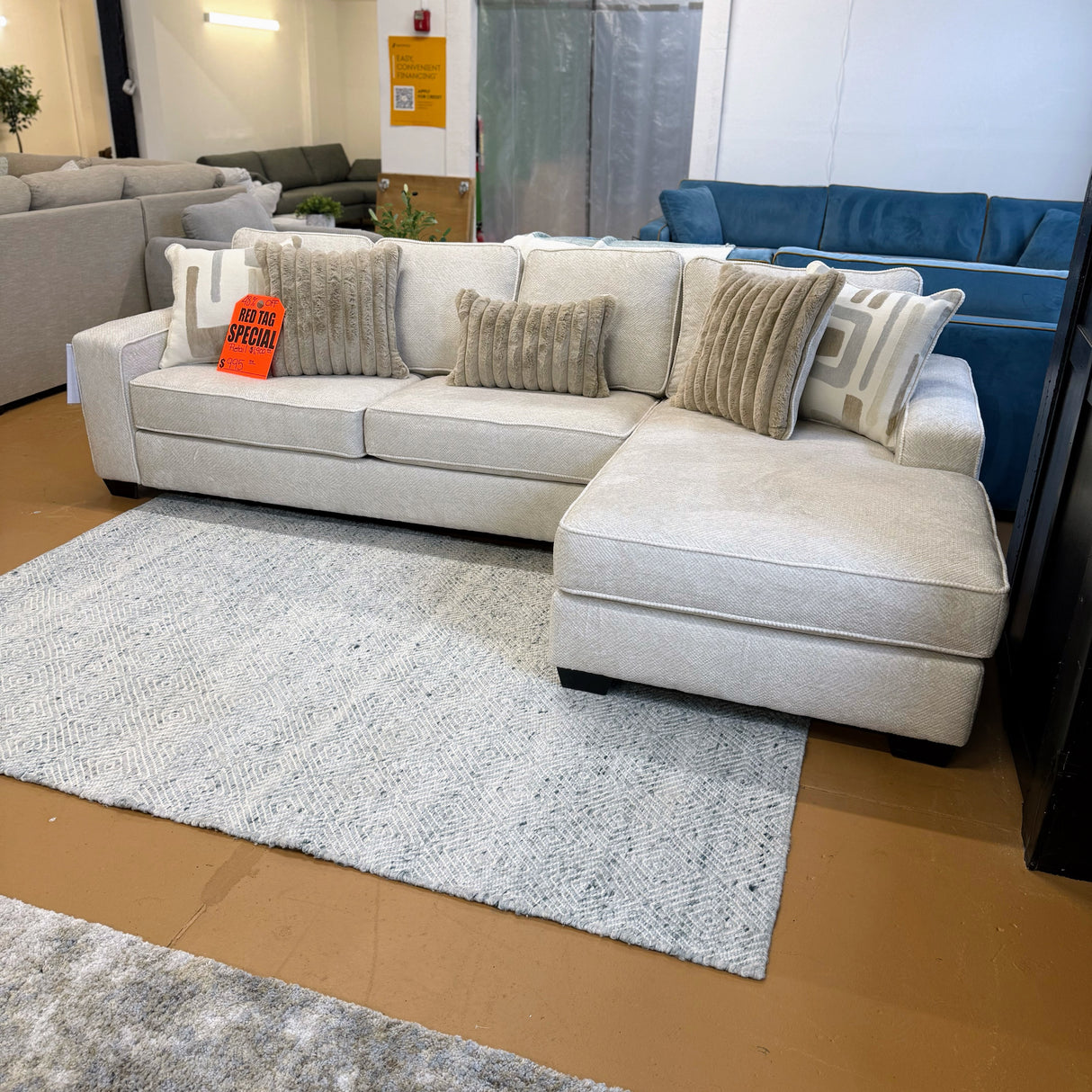 Briarwood 2pc Sectional - Pull Up A Couch