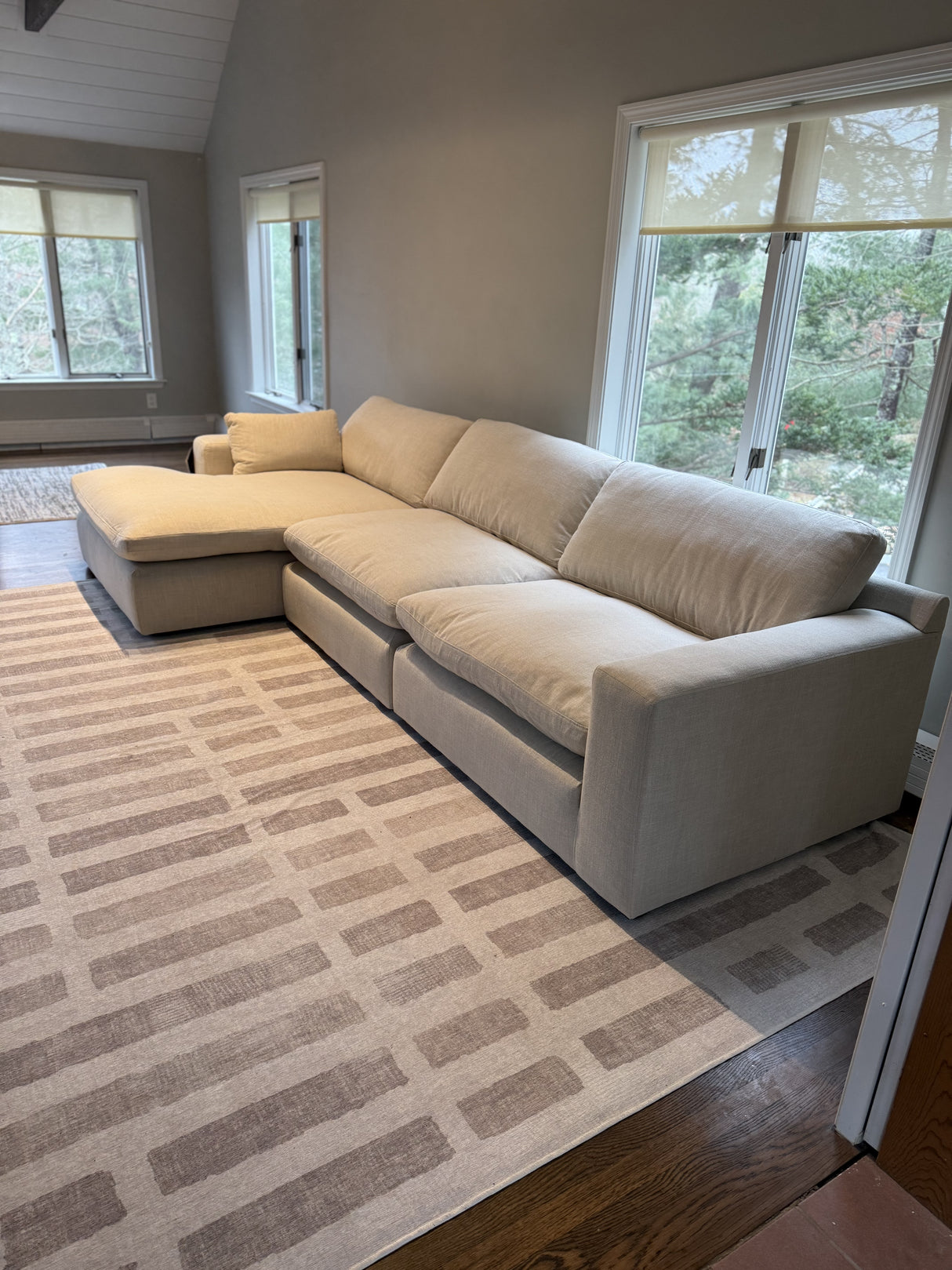 Atlas Cloud Sectional Sofa w/ Chaise