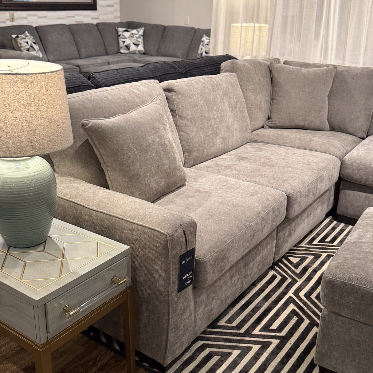 LoungeCraft Corner Sectional (5pc)