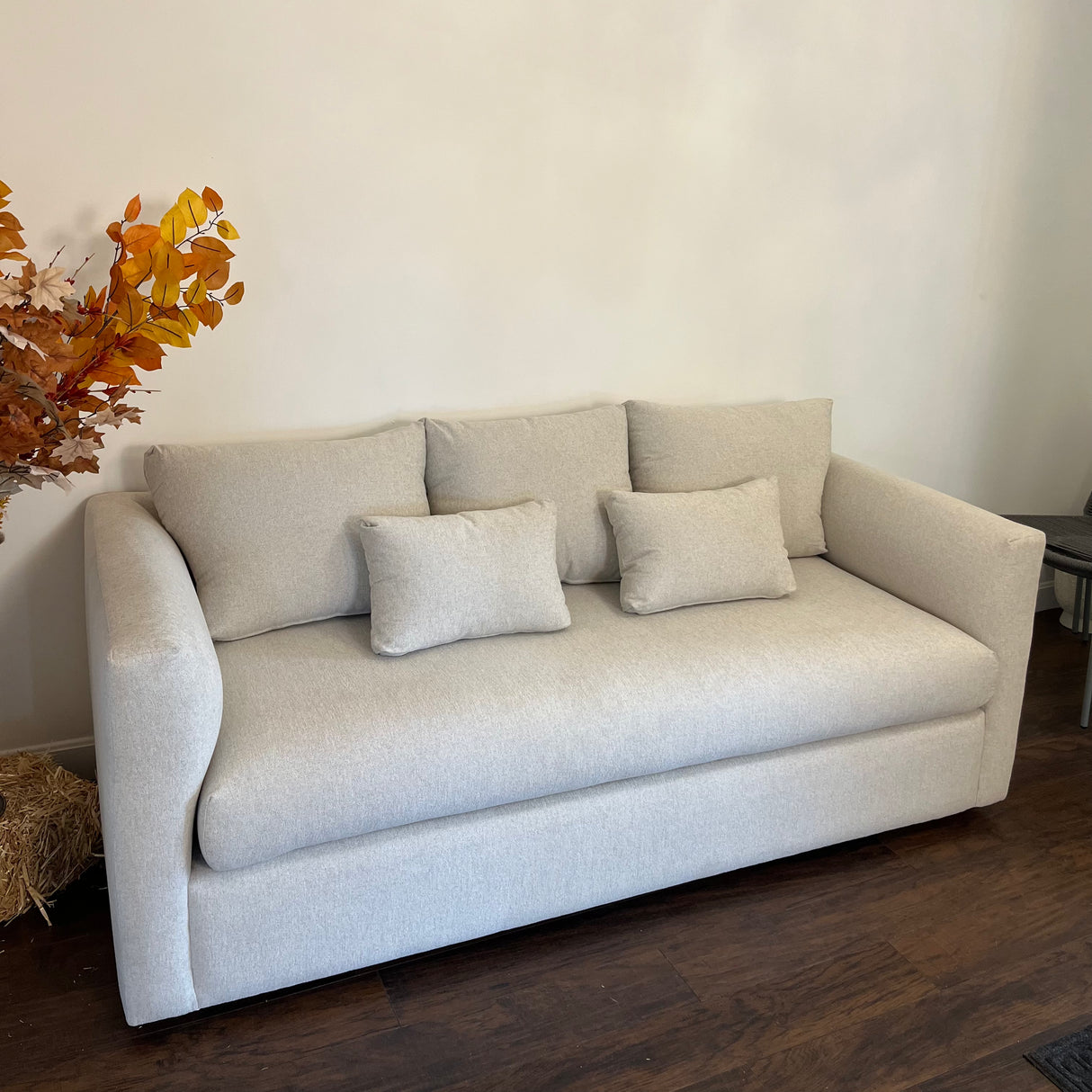 80" MCM Sofa w/ Bench Cushion (Clover Ivory)
