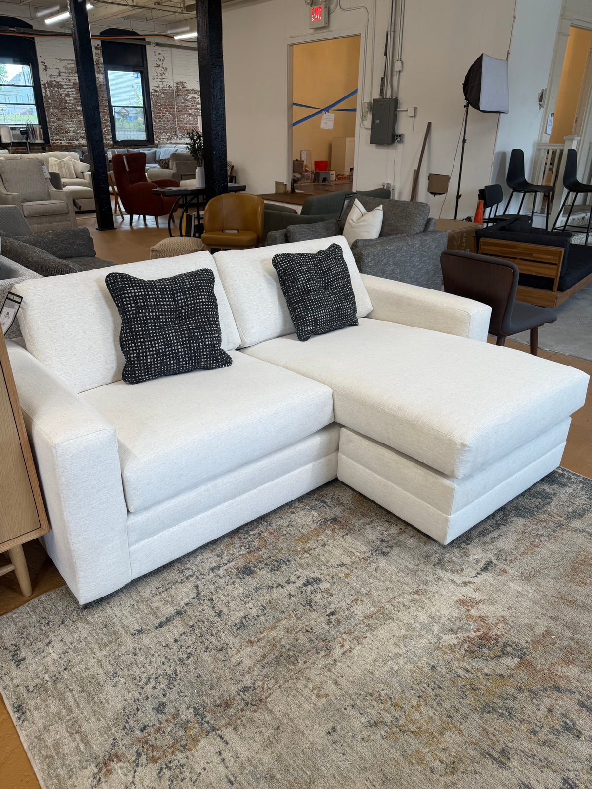 ARTICLE - Riley 84" Reversible Storage Sectional (Napa White)