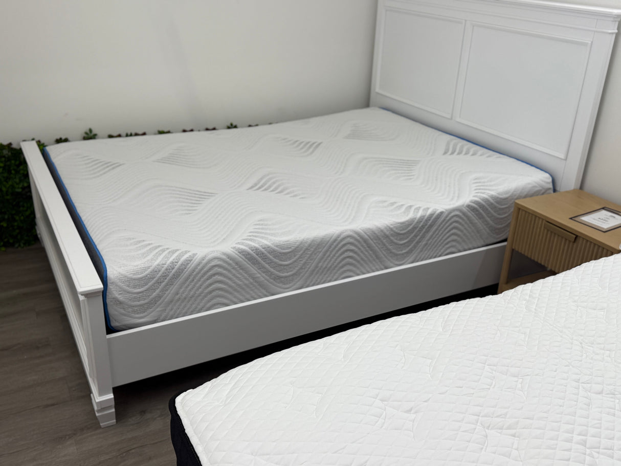 Dreamstar Cool Breeze 10.5" Foam Mattress - Pull Up A Couch