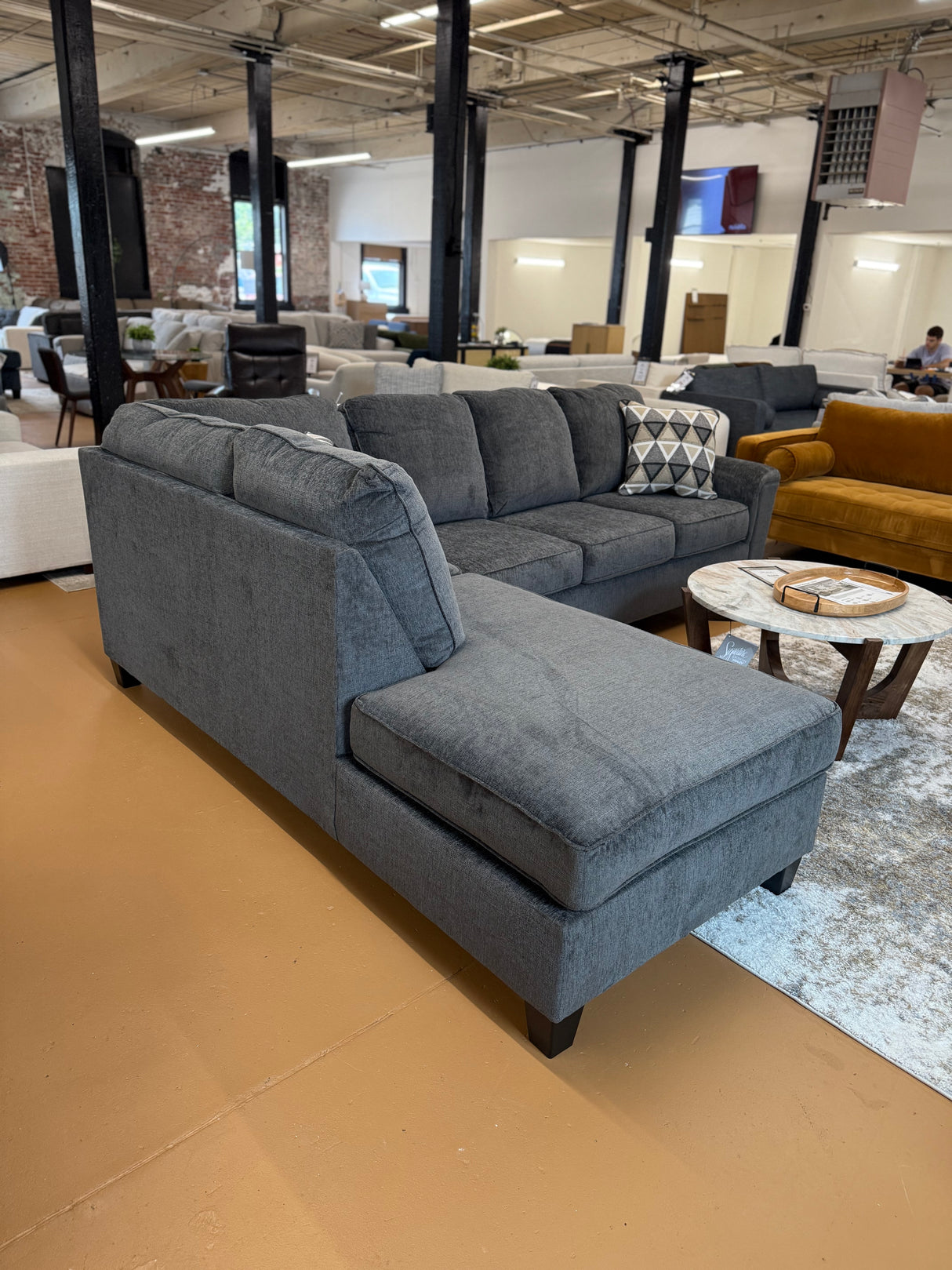 Abinger 2-Piece Sectional w/ Left Bumper Chaise