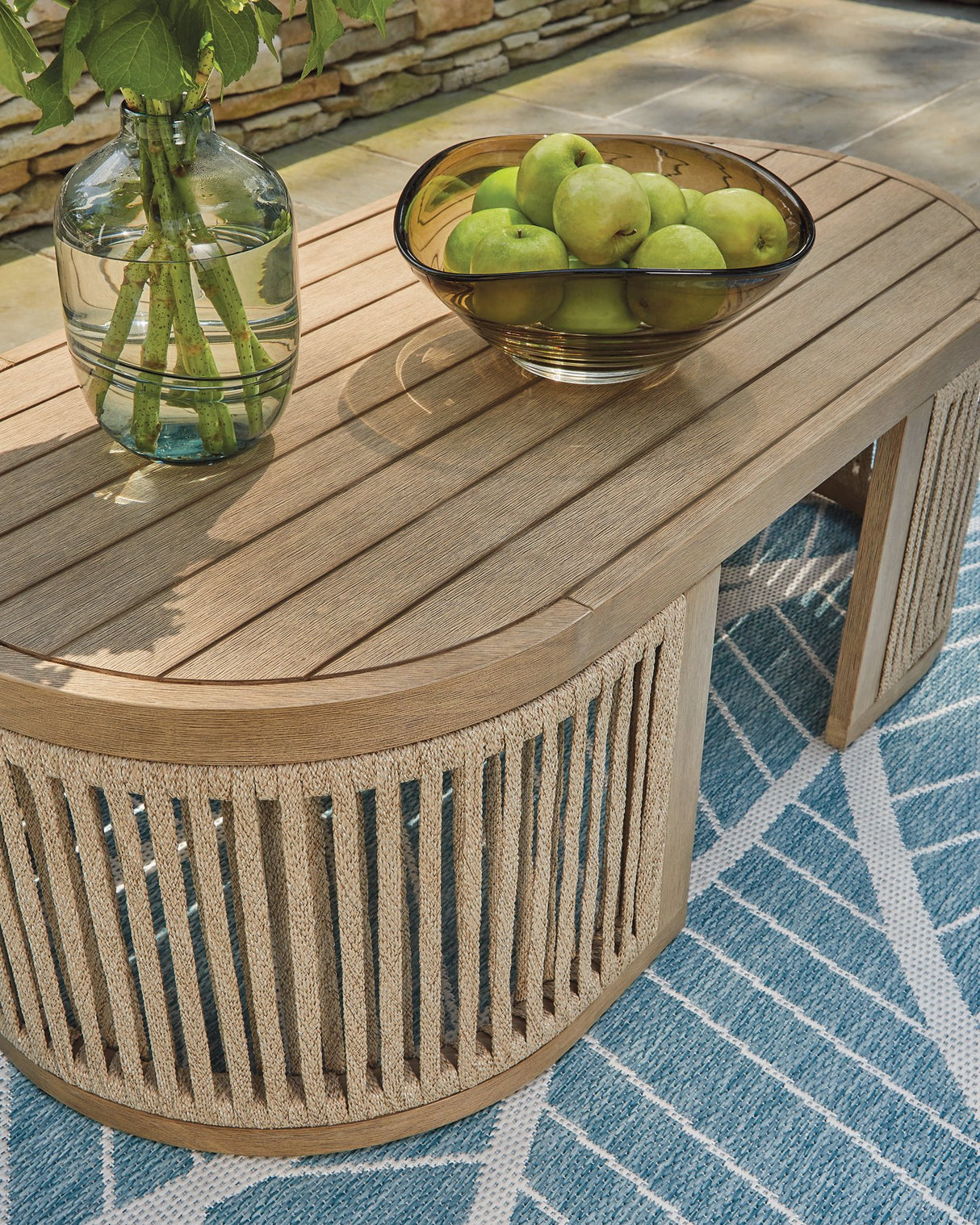 Serena Shores Outdoor Seating Set - Pull Up A Couch