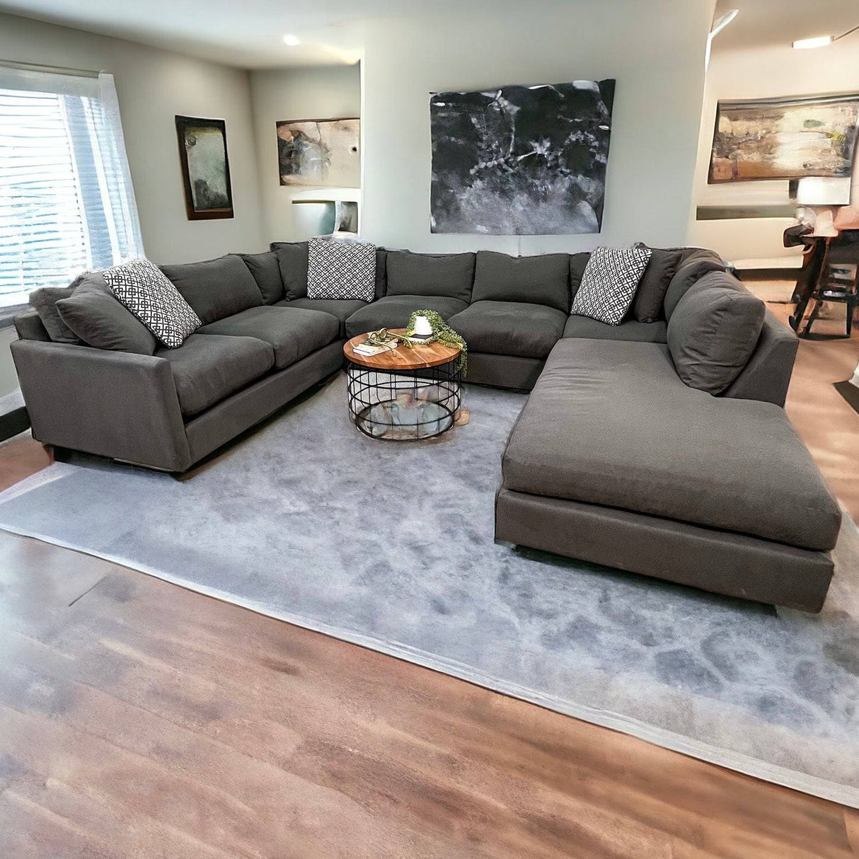 Scandinavian Designs 3pc Sectional w/Chaise - Pull Up A Couch