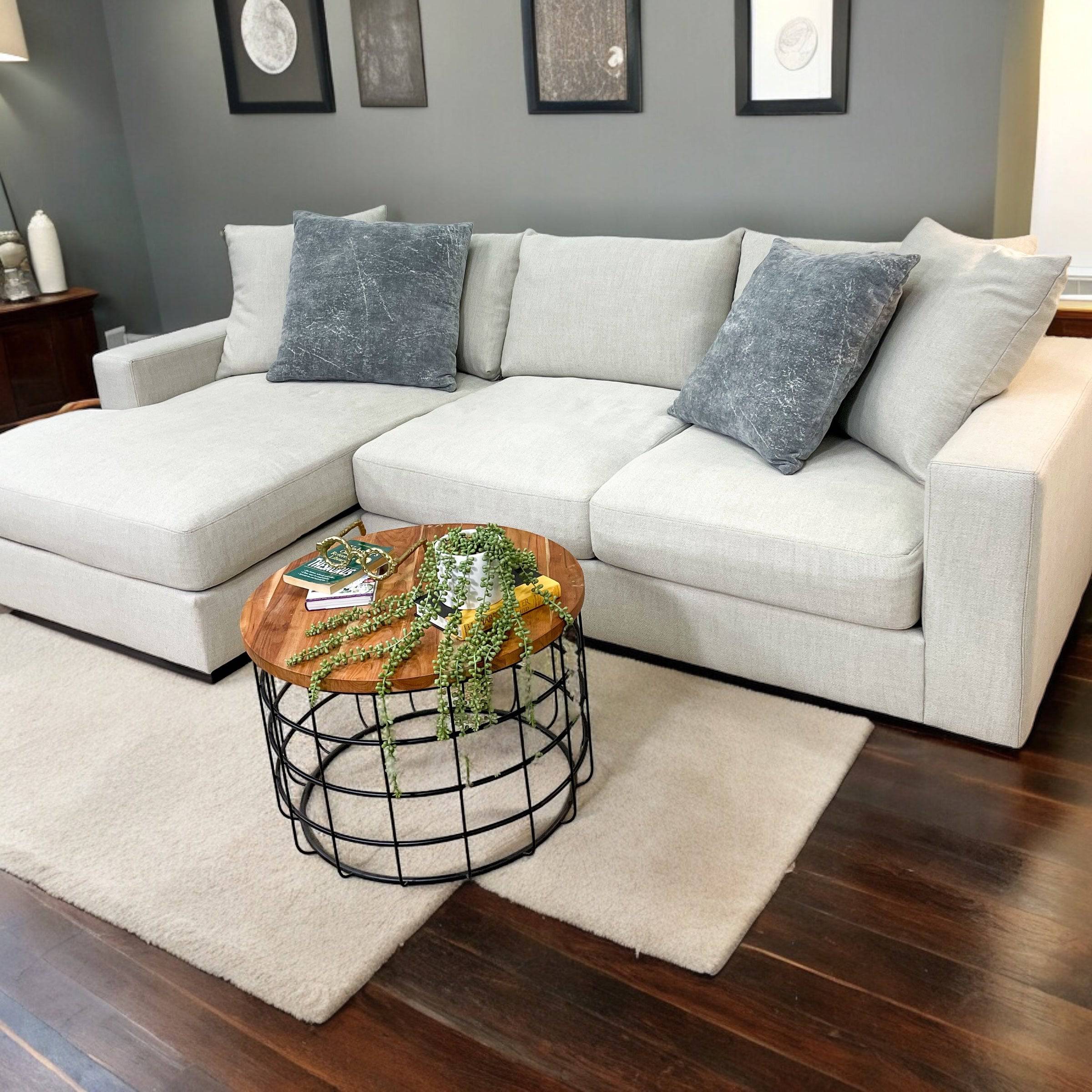 Jonathan Louis 2pc Sectional w/Chaise (8 months old)