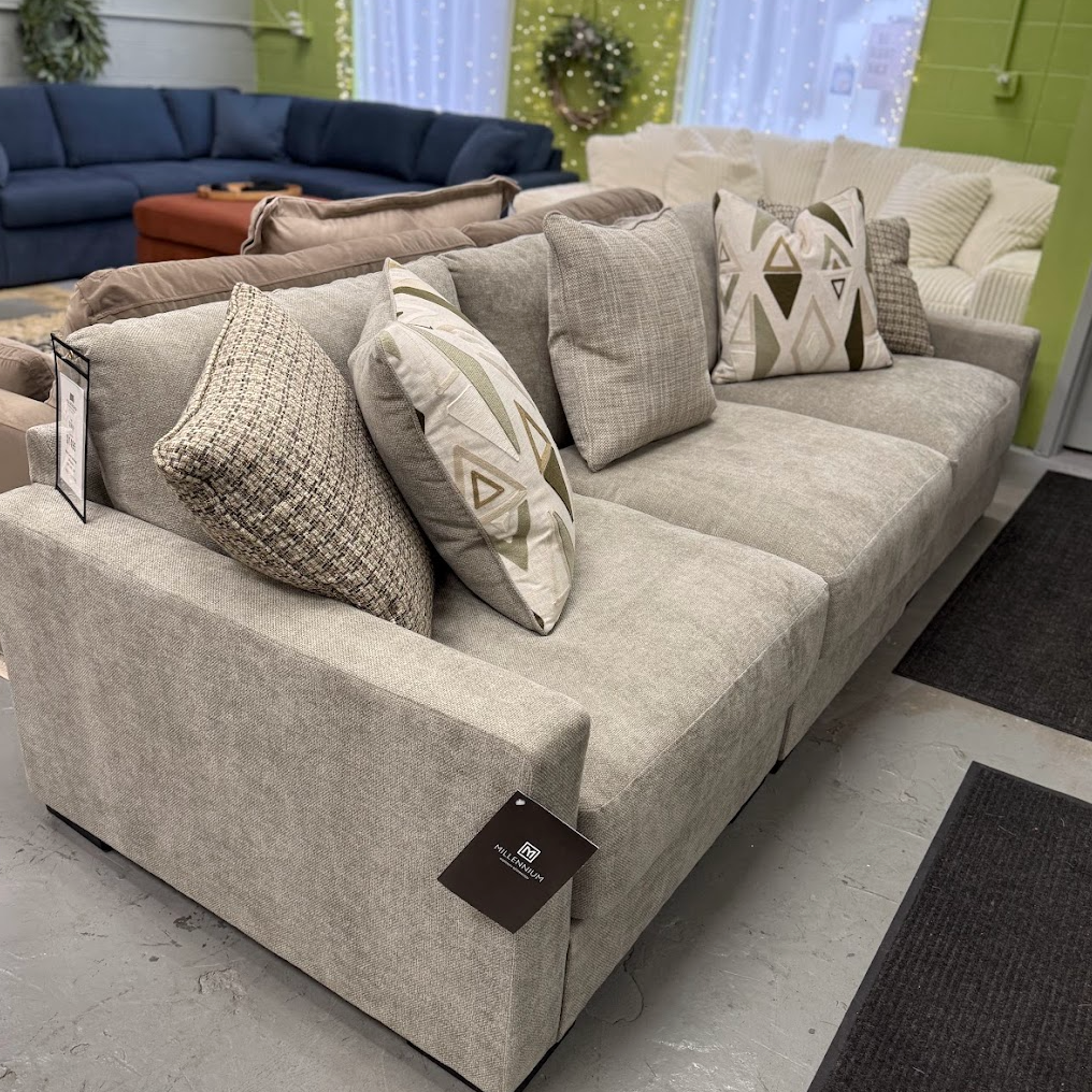 Riverview Sectional Sofa (3pc) - Pull Up A Couch