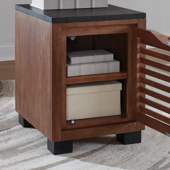 Kallari Chairside End Table