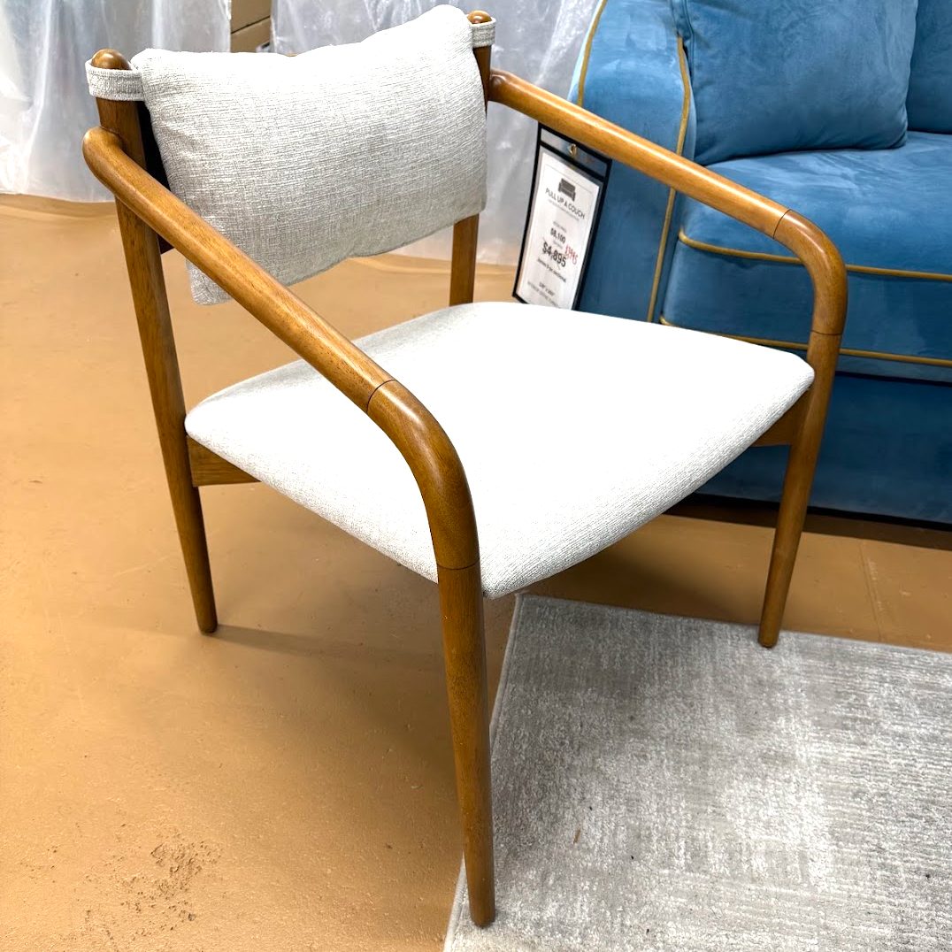 25" Lounge Chair w/ Wooden Arms (Chalk Gray)