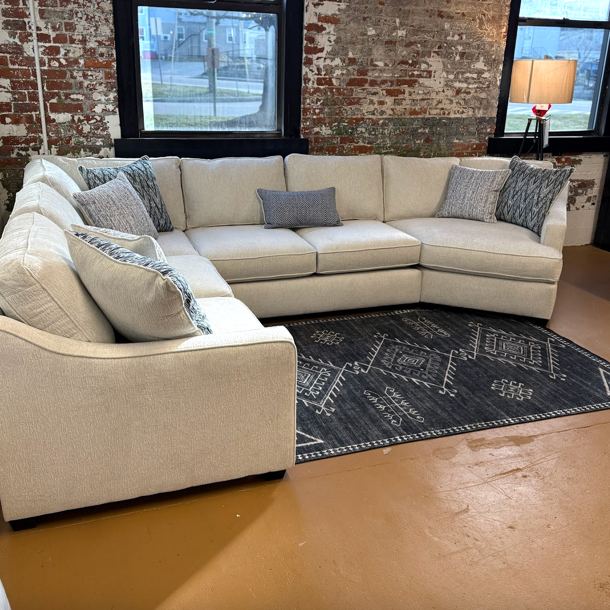 Fairhaven 3pc Sectional w/ Cuddler - Pull Up A Couch