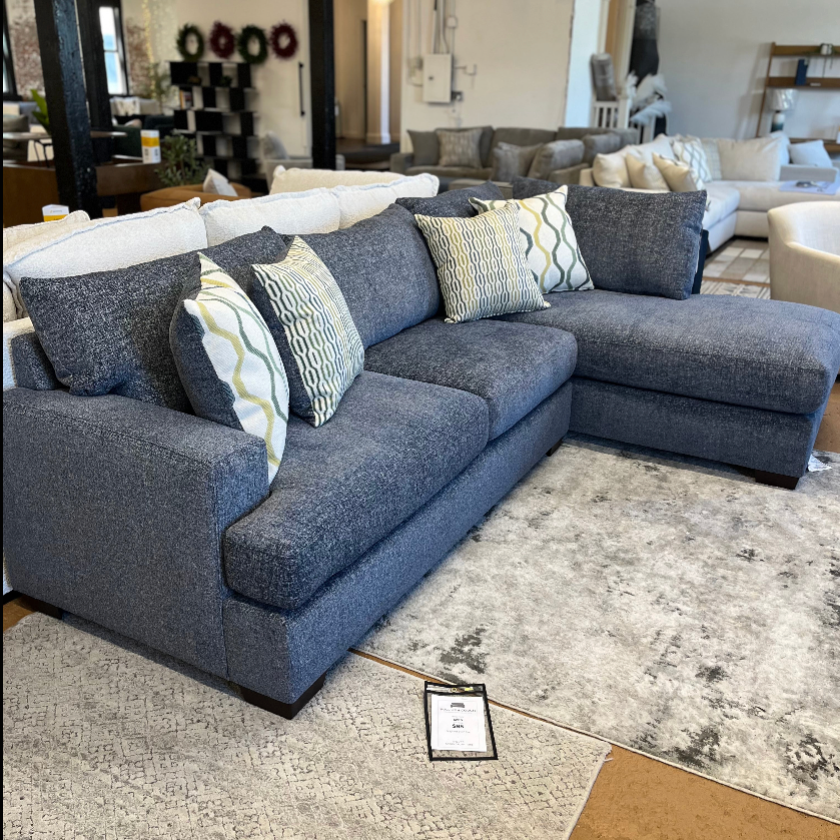 Glendale Sectional w/ Chaise (2pc) - Pull Up A Couch