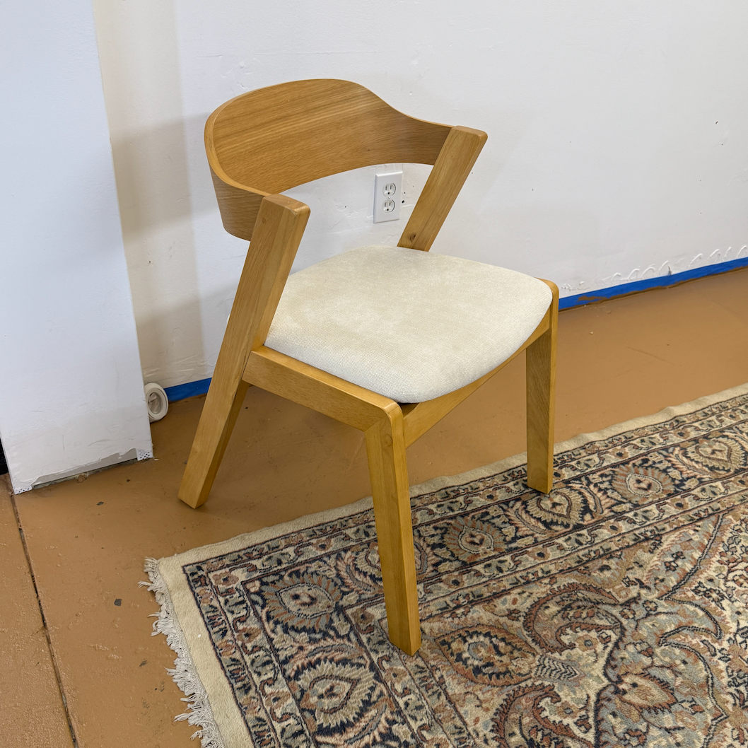 MCM-Style Dining Chair (Oak/Bristol Ivory)