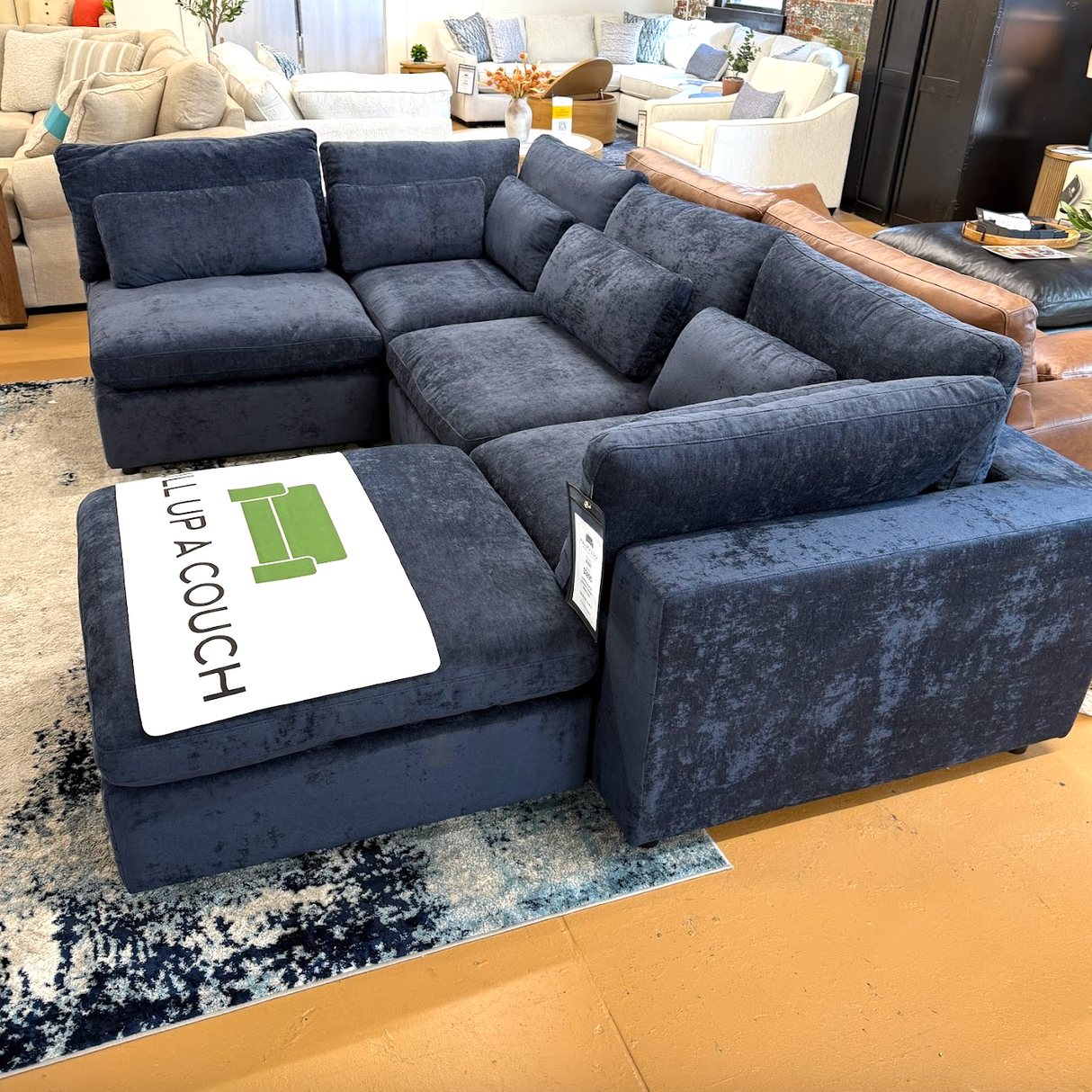 Serenity Cloud 5pc Sectional w/Storage Ottoman
