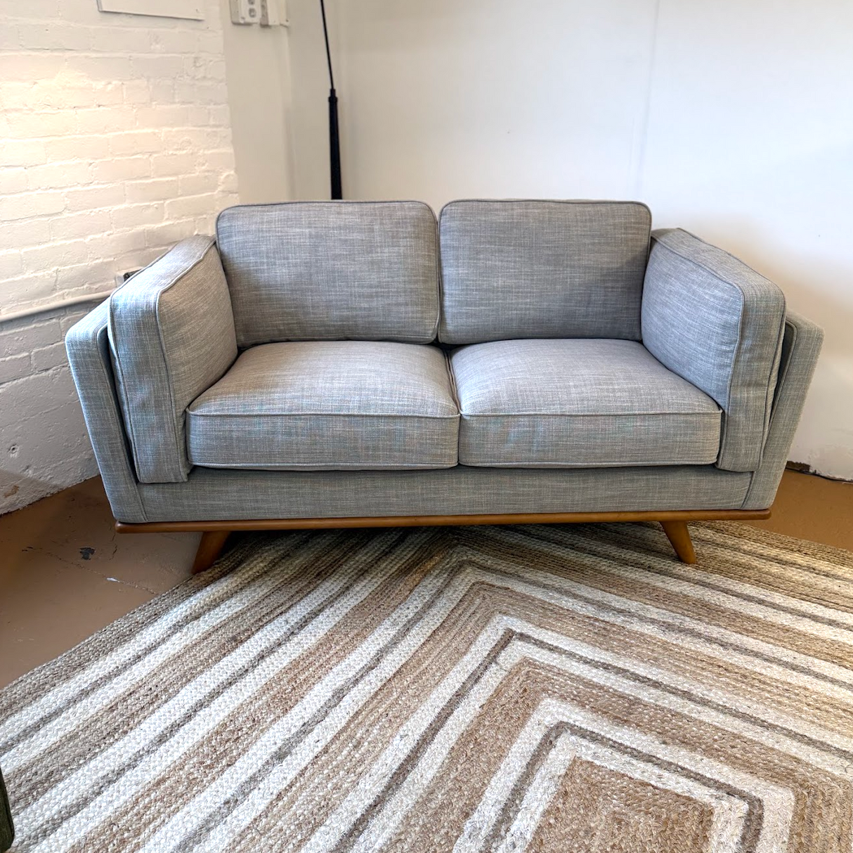 66.5" MCM Loveseat (Rain Cloud Gray/Honey Oak)
