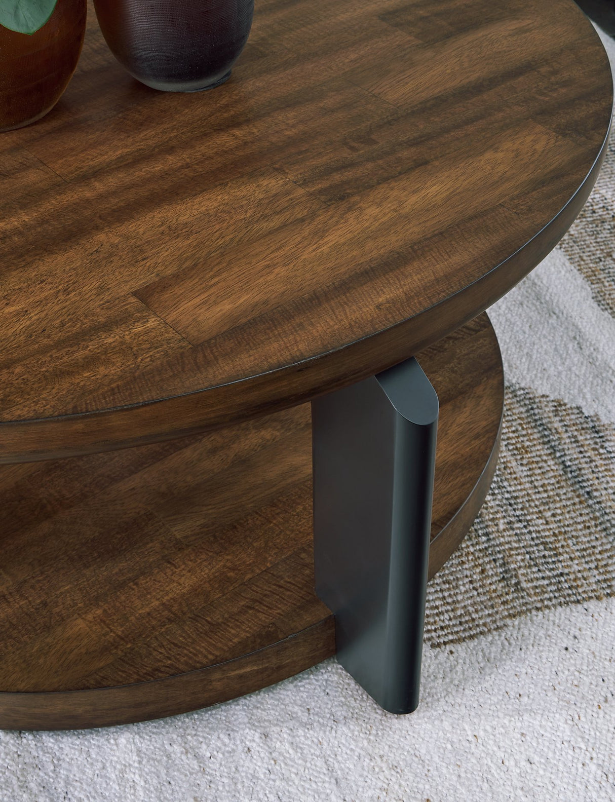 Kraeburn Coffee Table - Pull Up A Couch