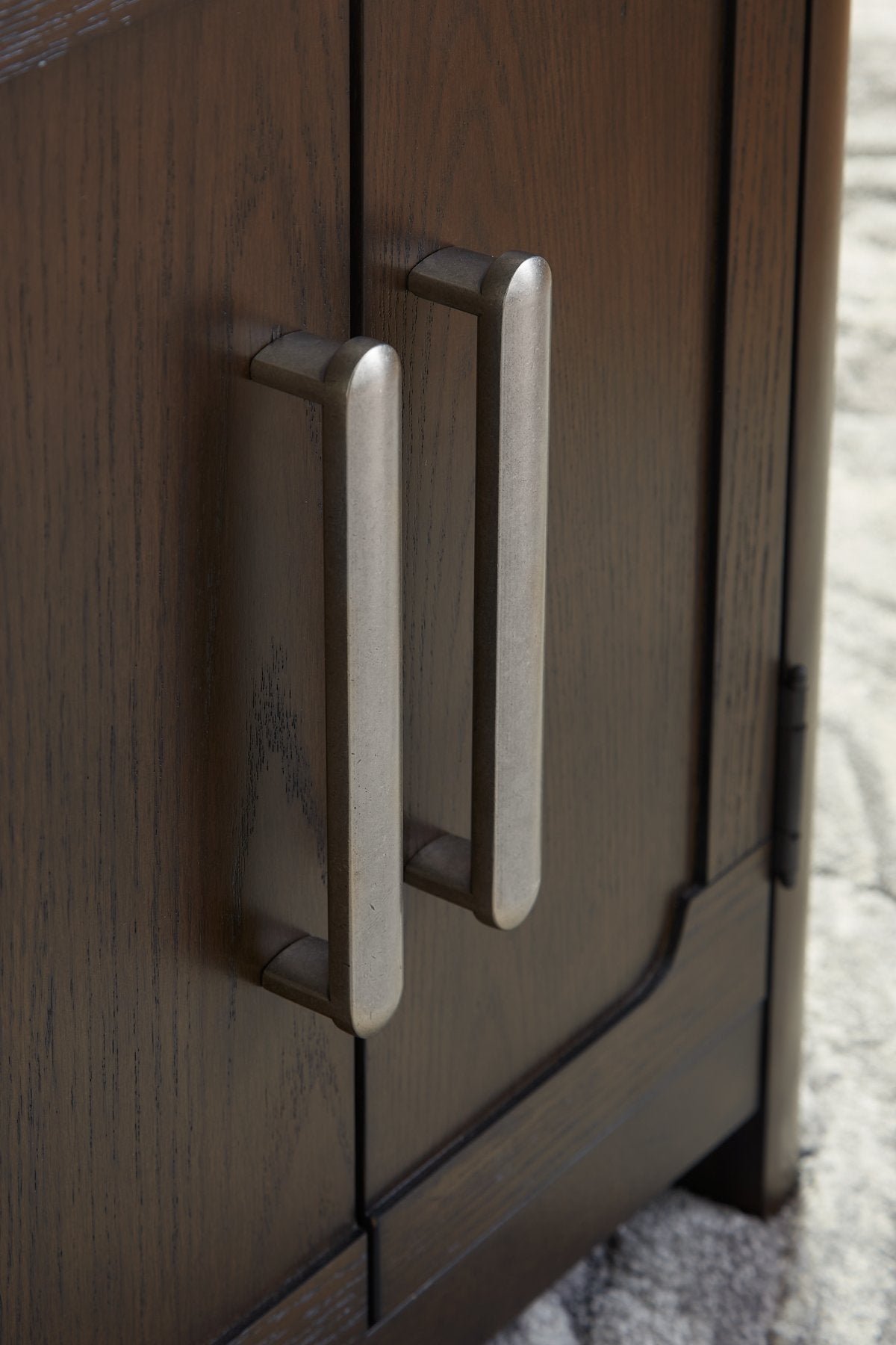 Breckington End Table - Pull Up A Couch