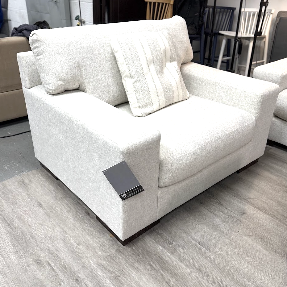 Ashley Furniture Newport oversized chair with plush upholstery and wide armrests, perfect for a cozy living room.