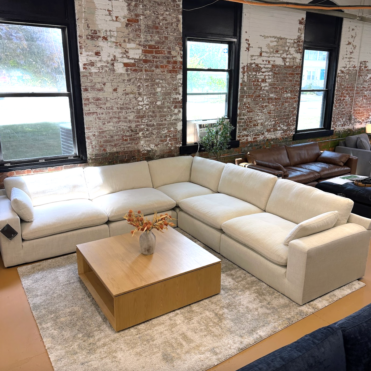Atlas Cloud Corner Sectional (5pc) - Pull Up A Couch