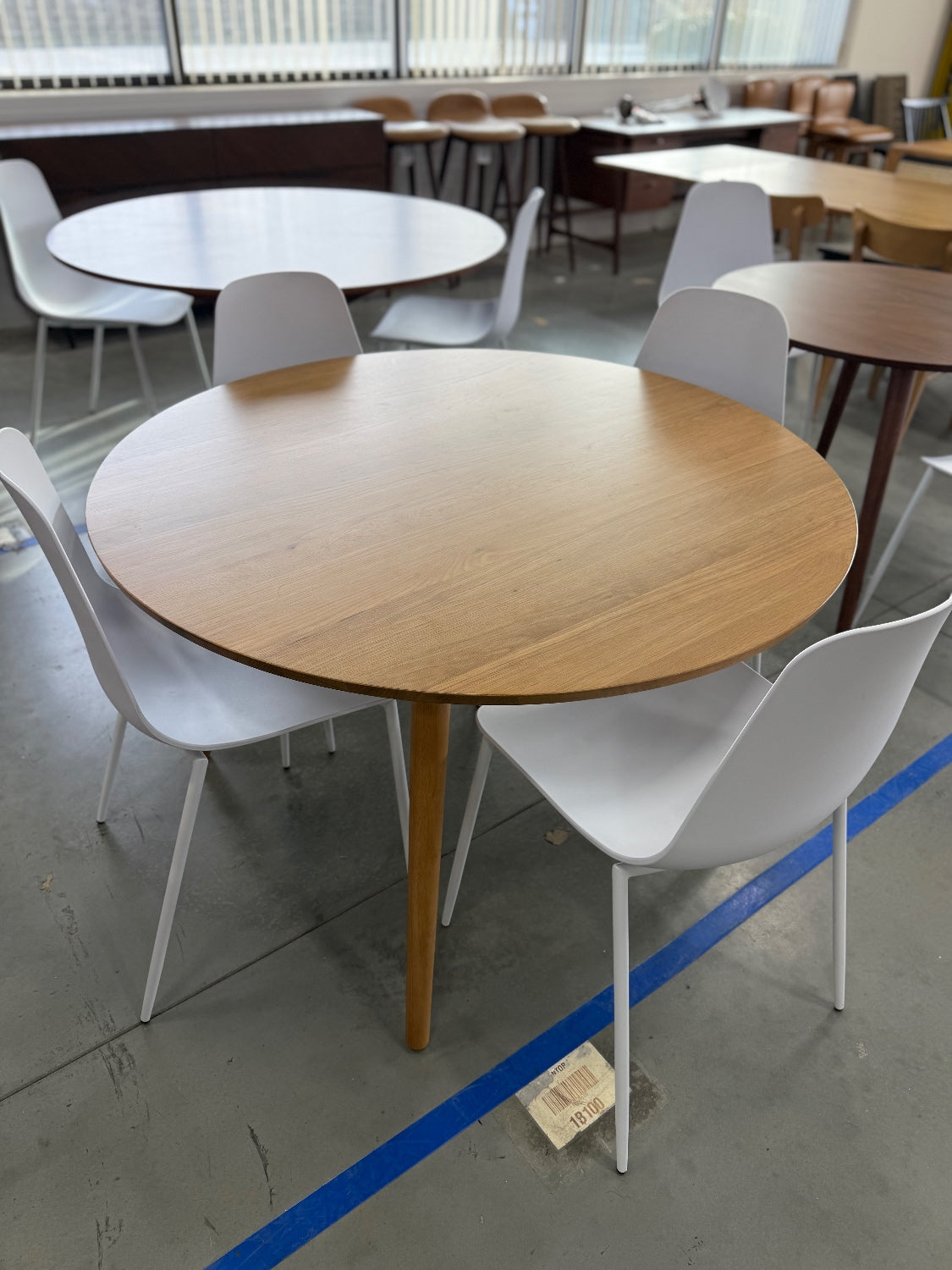 ARTICLE - Seno 47" Round Dining Table for 4 (Oak)