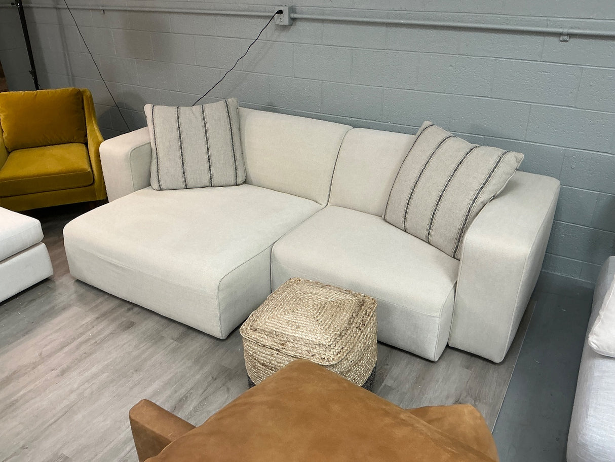 ARTICLE - Sanna Modular Sectional w/ Chaise (Magnet Ivory)