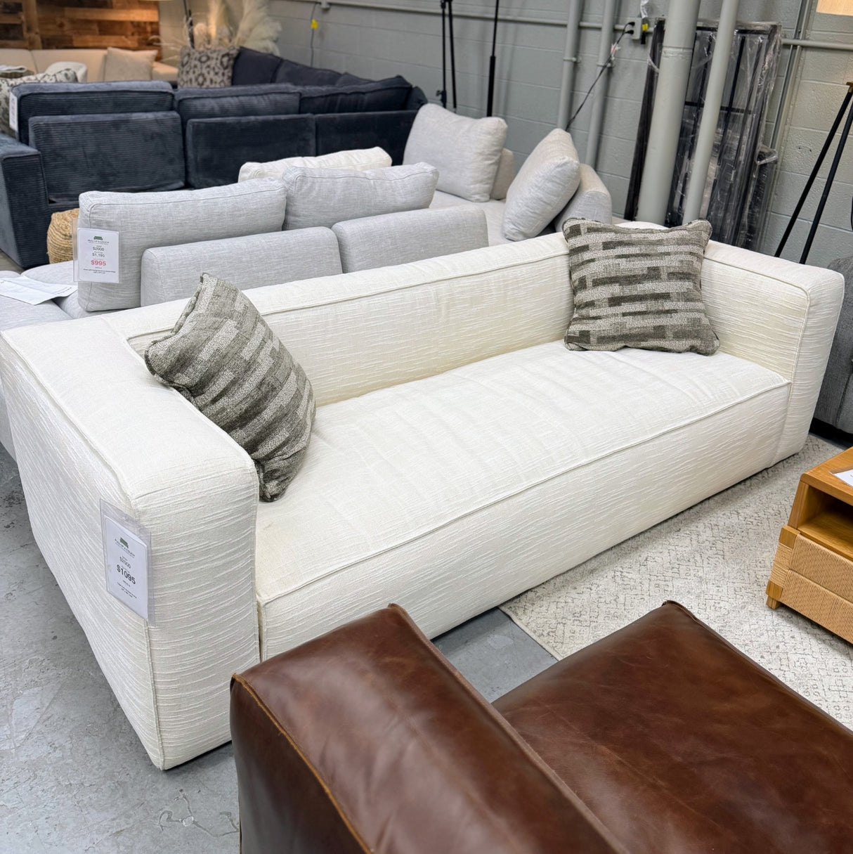 ARTICLE - Cigar 92β Sofa (Ankara Ivory)