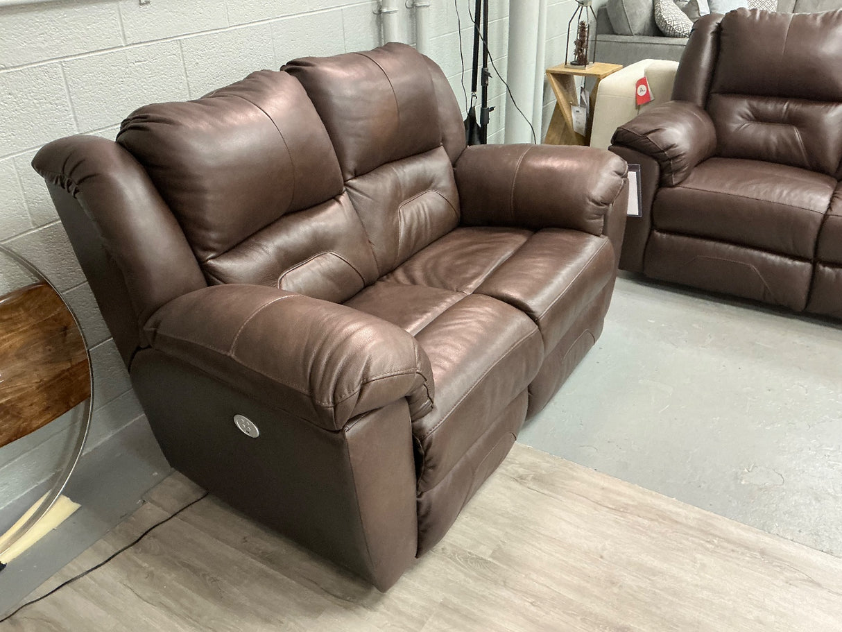 Jordan’s Furniture Leather Set (Power Reclining)